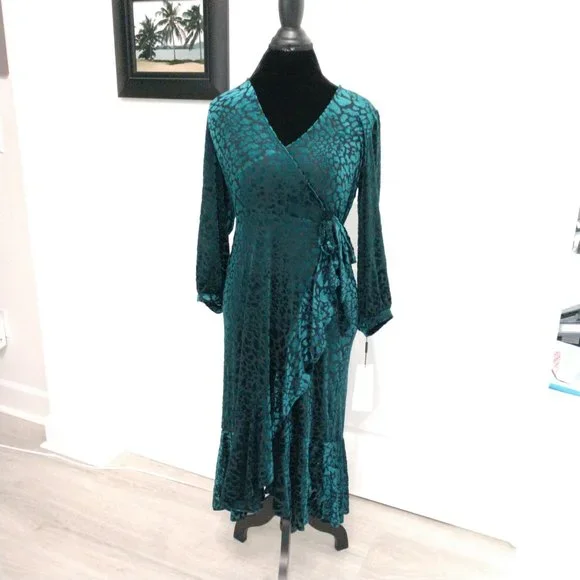 green emerald velvet dress Baltic Born Womens Katelyn Velvet Maxi Wrap Dress | Dark Olive main image 0